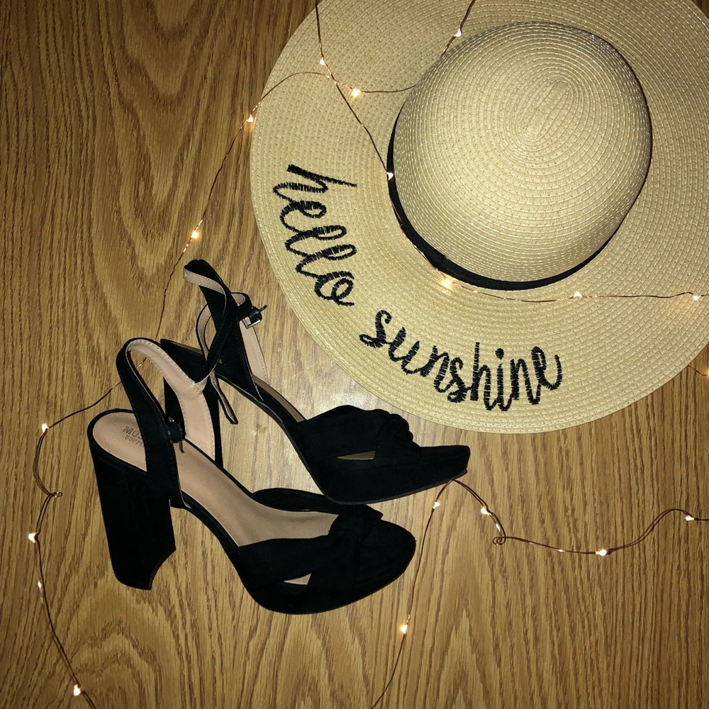 Black Velvet Chunky Heels